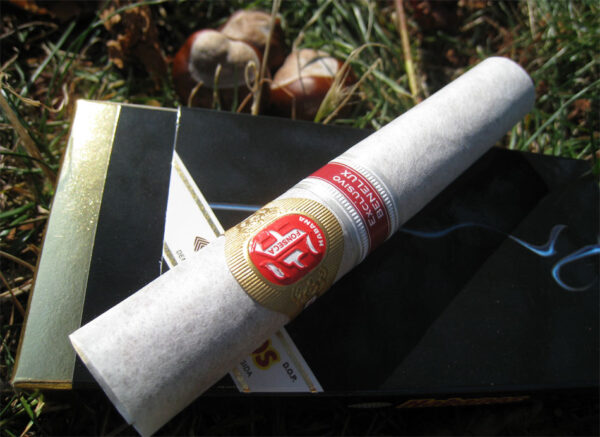 No. 4 - Exclusive Benelux - Fonseca